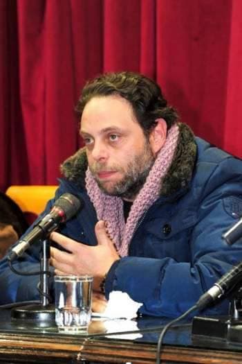 سيف سبيعي يوجه كلمة مؤثرة لوالده