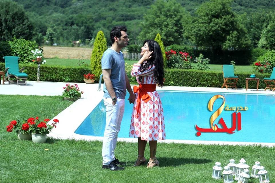 بالصور: "مدرسة الحب" ينطلق من تركيا ويعيد جومانة مراد إلى الشاشة