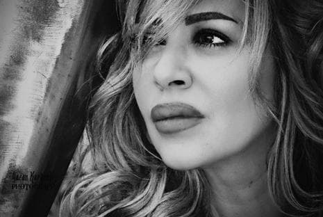 صورة غلاف مقالة ردينة تابت... وراء كلّ دراما ناجحة خبيرة ماكياج!