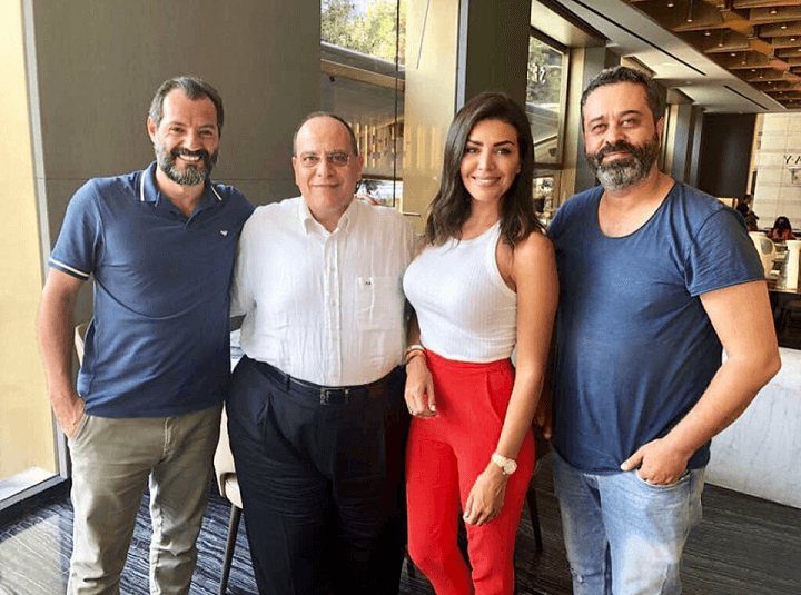 صورة غلاف مقالة ال "دولار" يجمع سامر برقاوي وشركة الصبّاح