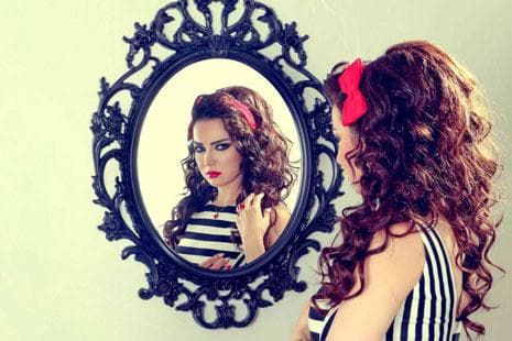 صفاء سلطان «يمامة» عائدة إلى الشام