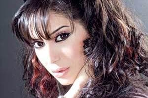 صورة غلاف مقالة رنا الأبيض تتحفظ على أدوارها