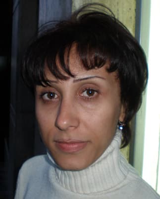 صورة غلاف مقالة مرام مصطفى: العمل في الوسط زاد ثقتي بنفسي