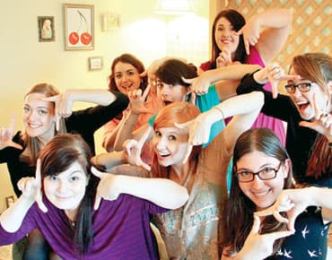 صورة غلاف مقالة مسلسلات "أون لاين" تعود إلى المواقع بأجزاء ثانية