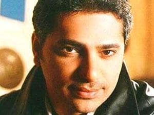 صورة غلاف مقالة فضل شاكر يطلق النار على زوج ابنته