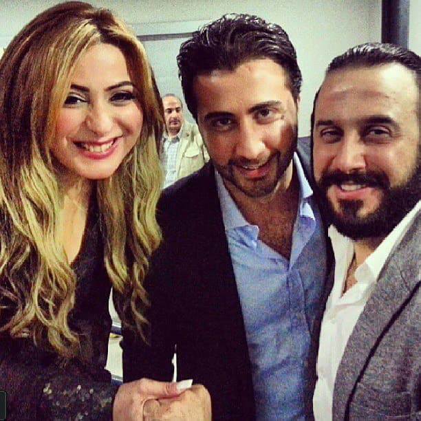 صورة غلاف مقالة قصي خولي من قلب مسرح "آراب أيدول" في صورة تجمع أولاد البلد الواحد