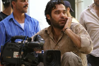 صورة غلاف مقالة عمّار رضوان يبدأ تصوير "قيامة البنادق" في جنوب لبنان