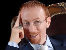 صورة غلاف مقالة الفنان "مصطفى الخاني" لن يتمكن من تقديم "هاملت" في يوم المسرح العالمي