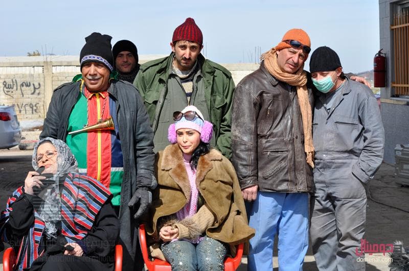 صورة غلاف مقالة الأعمال الكوميدية تتابع انحدارها إلى السطحية والسماجة