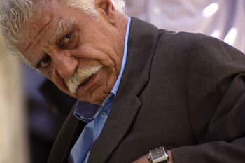 صورة غلاف مقالة خالد تاجا.. حضور آسر.. وغياب موجع... هنا منزل خالد تاجا.. مسيرتي حلم من الجنون «للوطن»... تاجا في عيون الفنانين