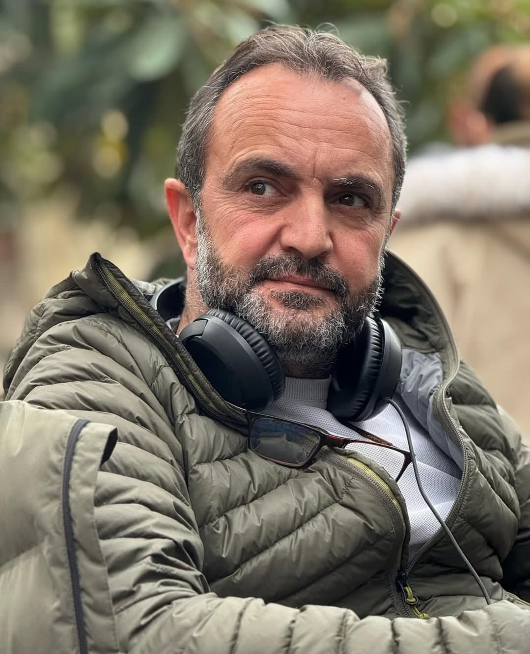 حلب تقود كاميرا الليث حجو في السوريون الأعداء