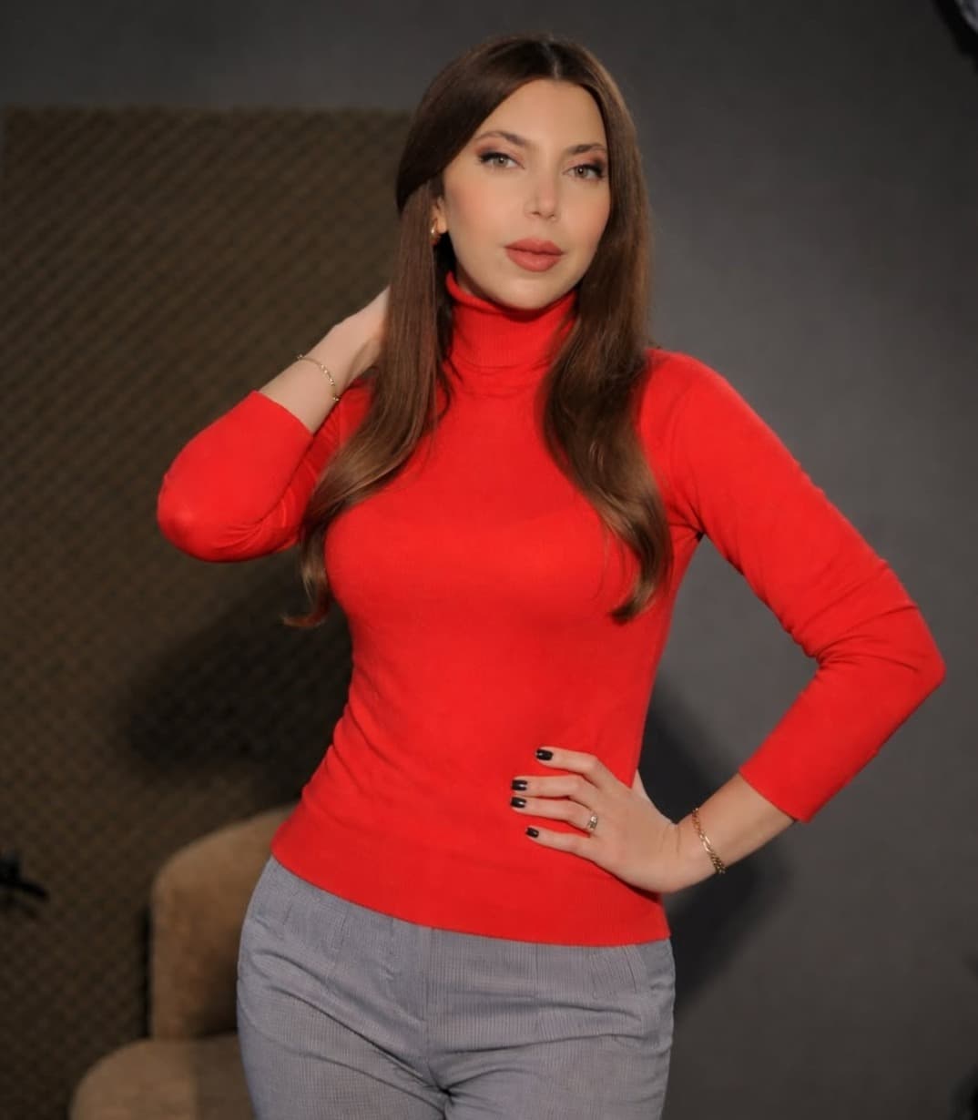 لوتس مسعود توثق عرض محاربة الصحراء بدمشق