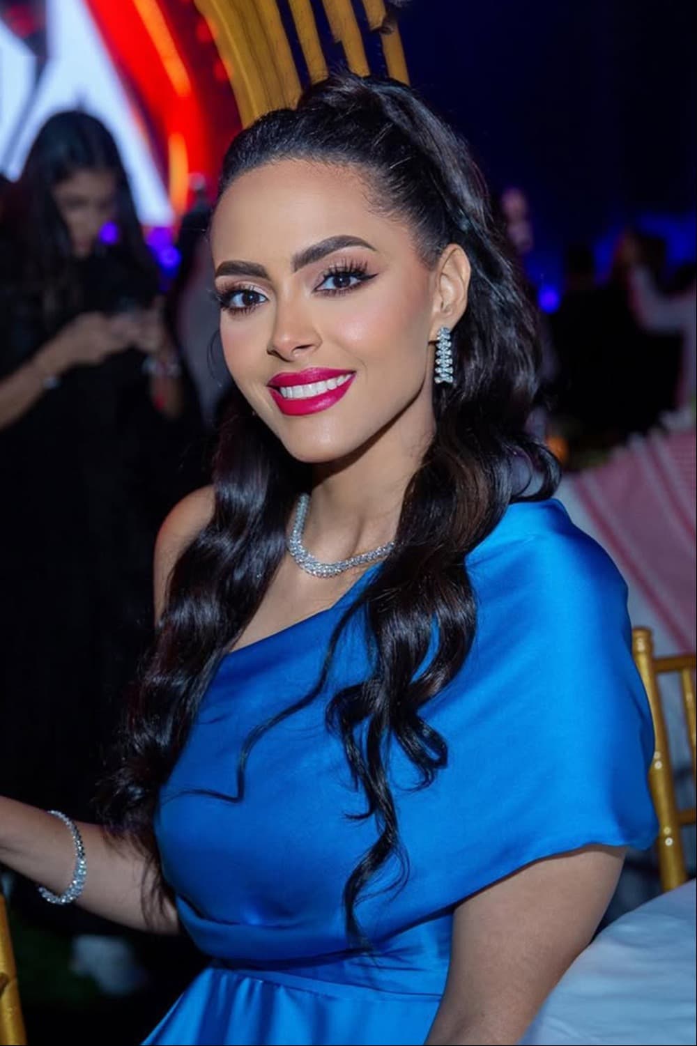 صورة پروفايل "أضوى فهد" صورة پروفايل "أضوى فهد"