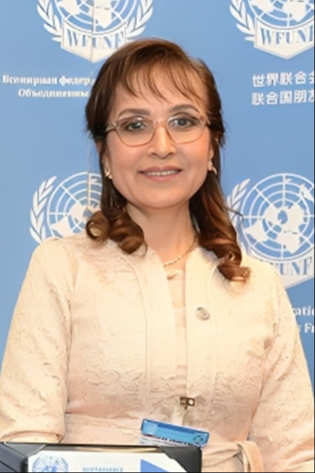 صورة پروفايل "شيرين باوزير" صورة پروفايل "شيرين باوزير"