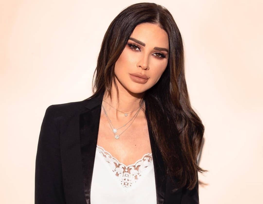 صورة غلاف مقالة ديانا فاخوري تكشف أسباب توقفها عن الظهور المباشر لفترة قصيرة