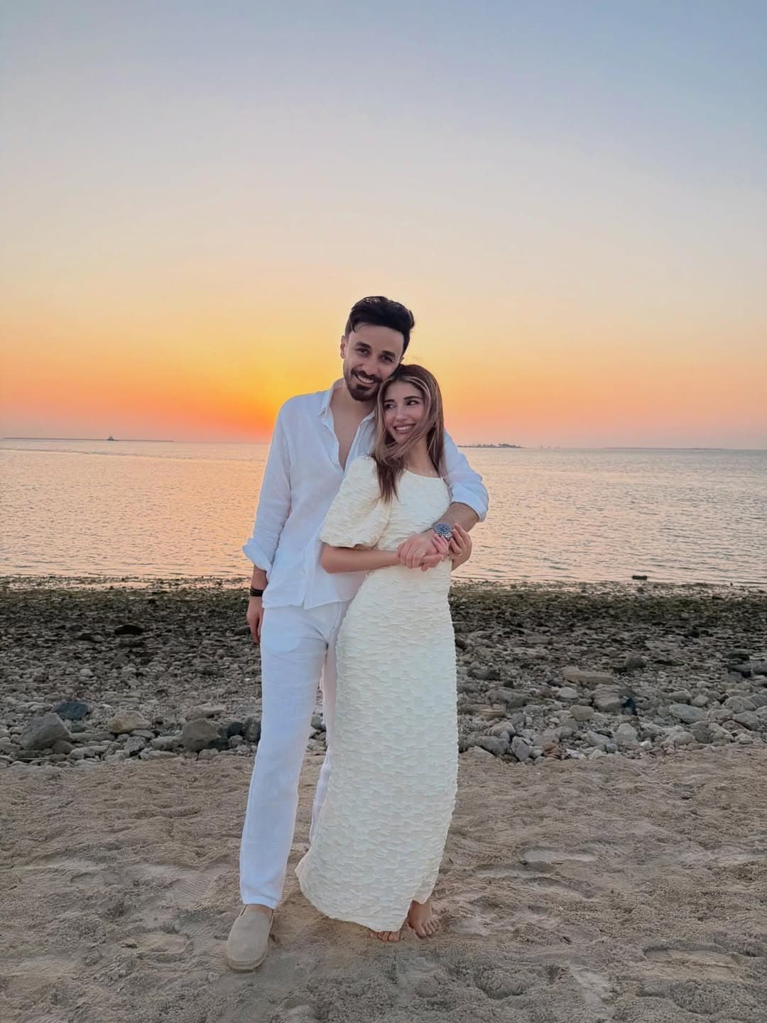 حمل شيرين بيوتي حديث المتابعين