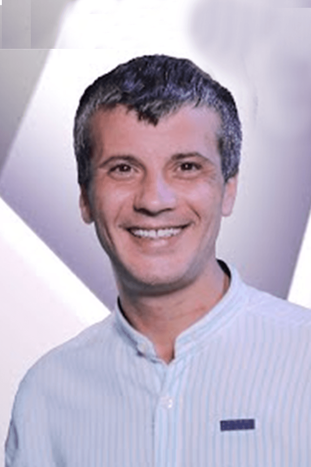 صورة پروفايل "علي إبراهيم" صورة پروفايل "علي إبراهيم"