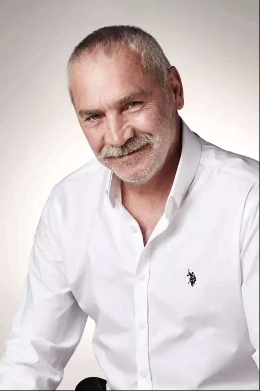 صورة پروفايل "يافوز سيبيتشي" صورة پروفايل "يافوز سيبيتشي"