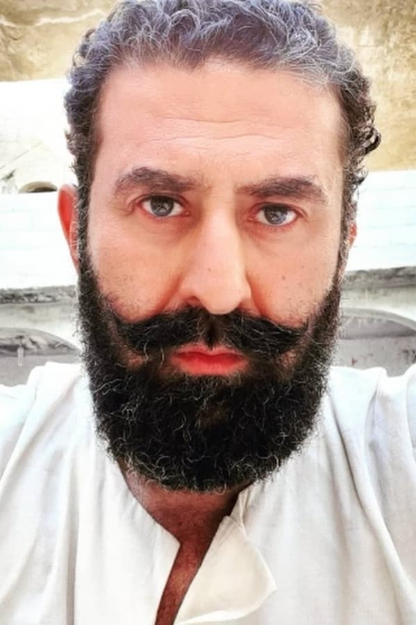 صورة پروفايل "رافي قلايجيان" صورة پروفايل "رافي قلايجيان"