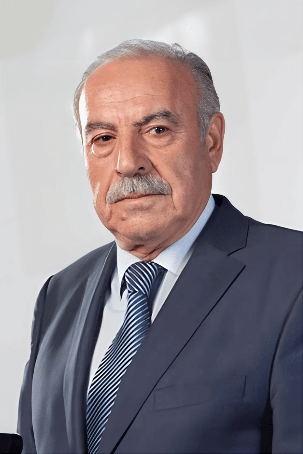 صورة پروفايل "نقولا دانيال" صورة پروفايل "نقولا دانيال"