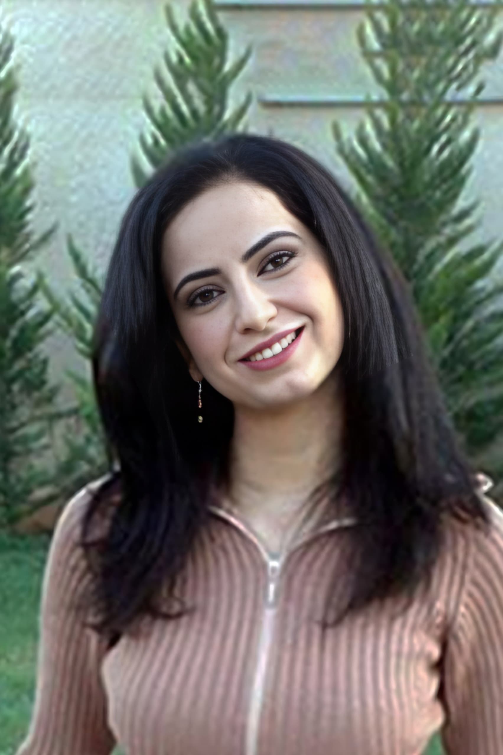 صورة پروفايل "لمى الحكيم" صورة پروفايل "لمى الحكيم"