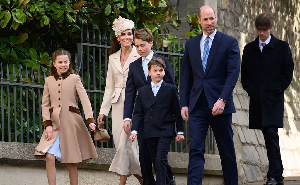 صورة غلاف مقالة كيت ميدلتون والأمير ويليام يعيدان تقليد الفصح الملكي