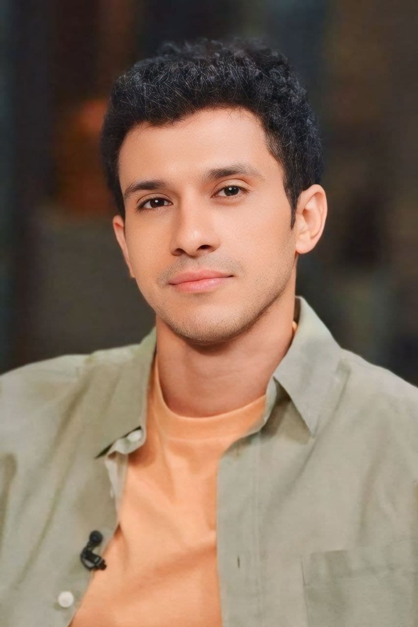 صورة پروفايل "عصام عمر" صورة پروفايل "عصام عمر"