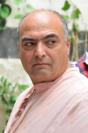 صورة پروفايل "عزام فوق العادة" صورة پروفايل "عزام فوق العادة"