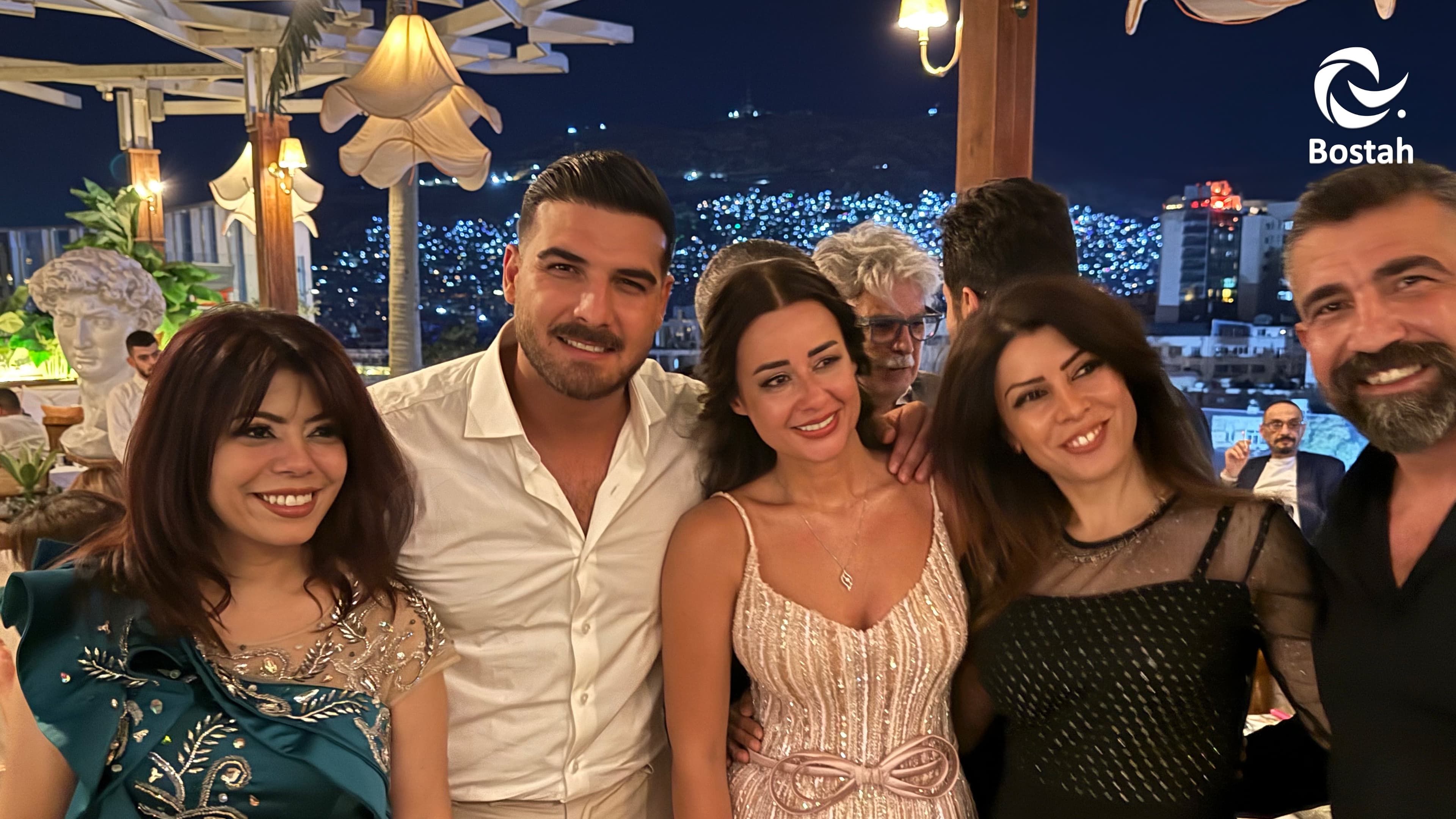 أول صور من خطوبة حسن خليل وروعة السعدي في دمشق