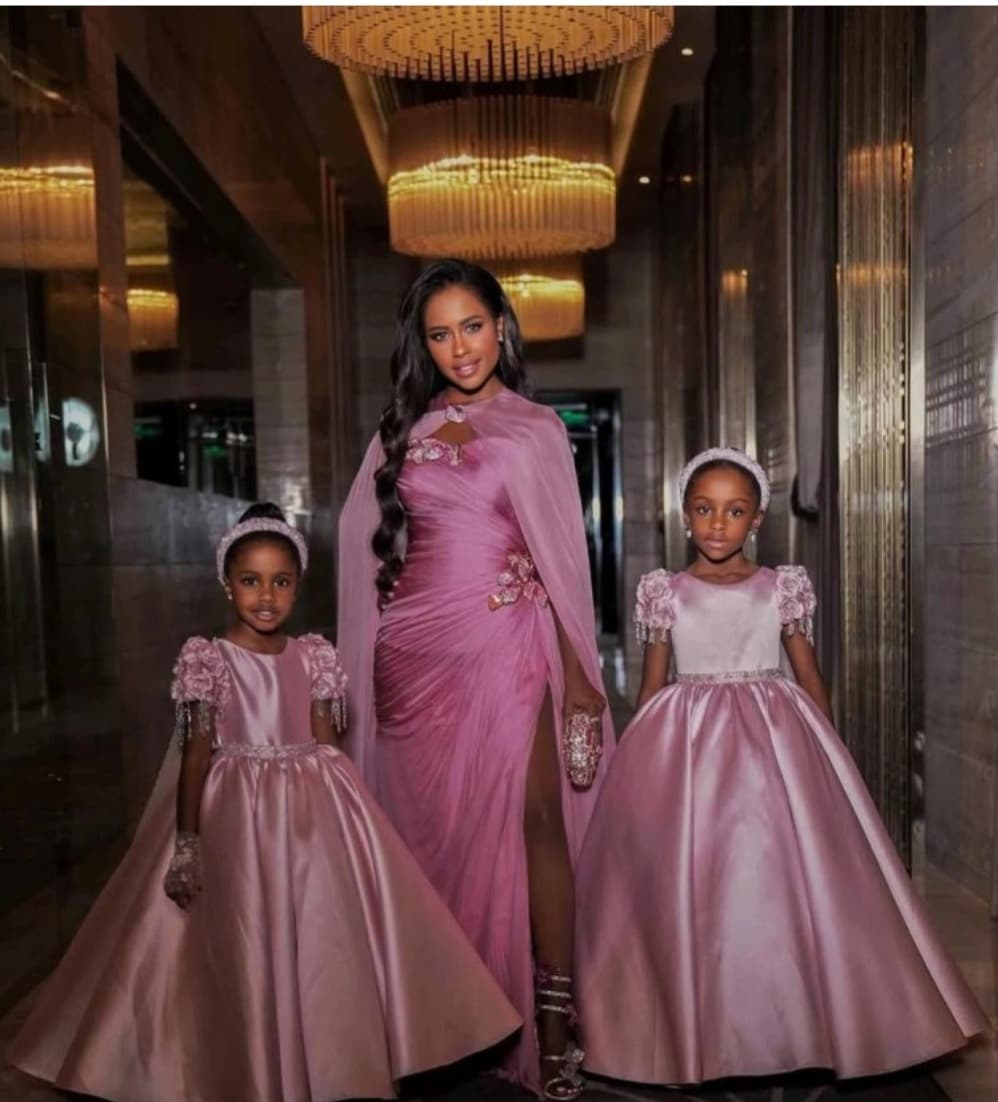 داليا مبارك تحسم الجدل: لماذا تغيب بناتها عن The Voice Kids؟