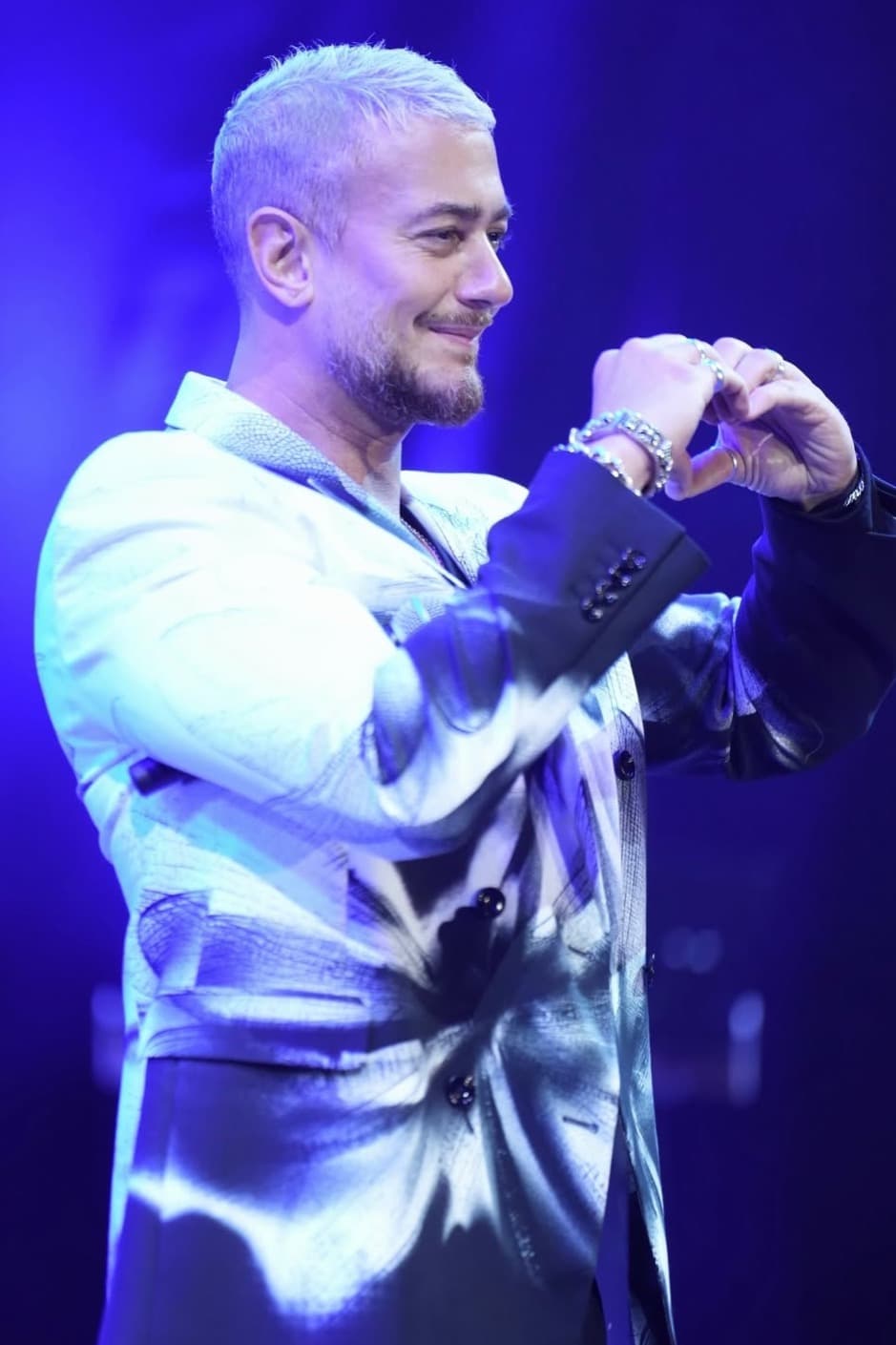 3 ملايين يورو تعيد خلط الأوراق في قضية سعد لمجرد