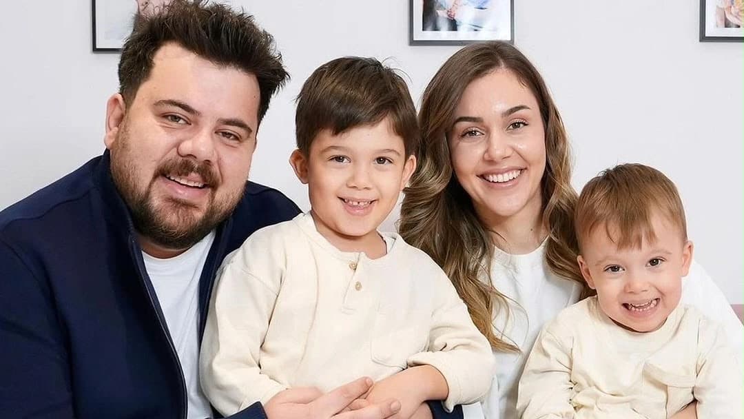 بيرفو ييننلر تفقد طفلها الثالث بعد 12 أسبوعاً من الحمل