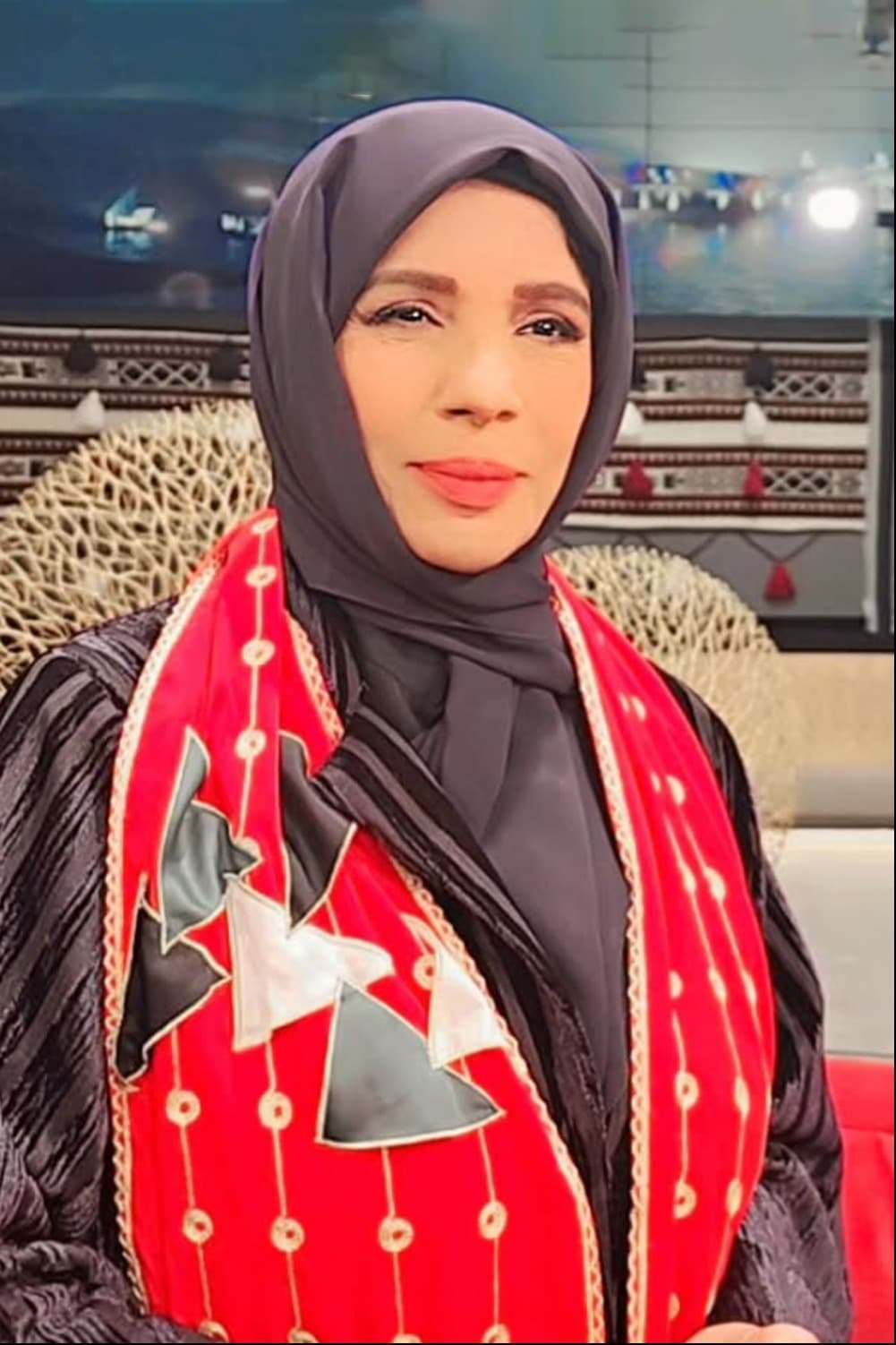 صورة پروفايل "عائشة عبد الرحمن" صورة پروفايل "عائشة عبد الرحمن"