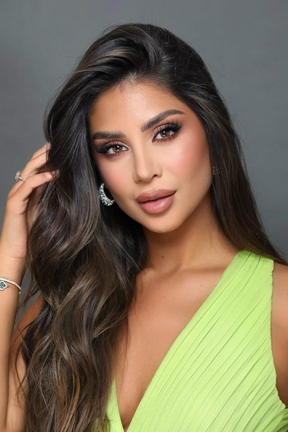 صورة پروفايل "باميلا نون" صورة پروفايل "باميلا نون"