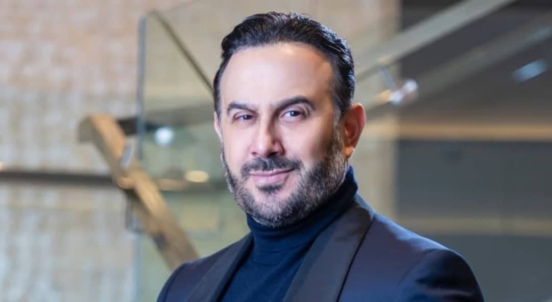 صورة غلاف مقالة قصي خولي يشارك لحظات حنونة مع ابنه العميد