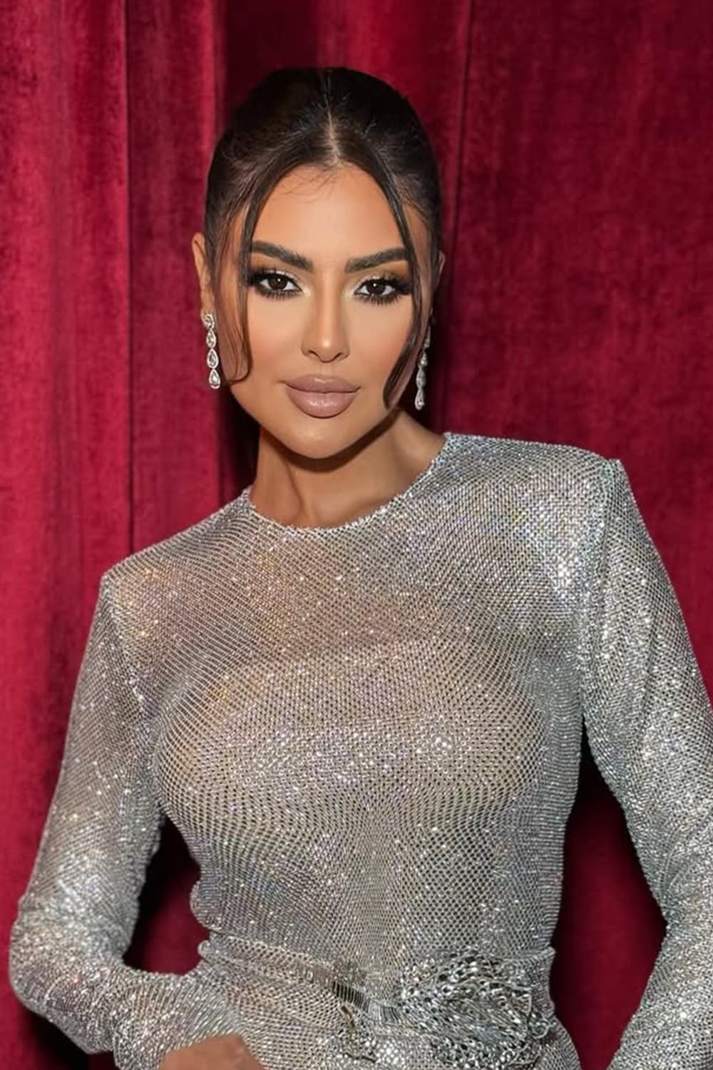 صورة پروفايل "مريم حسين" صورة پروفايل "مريم حسين"